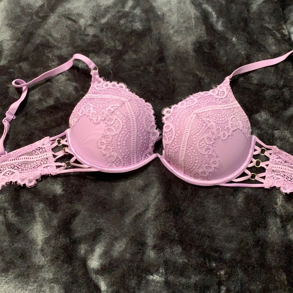 La Senza ultimate plunge purple bra